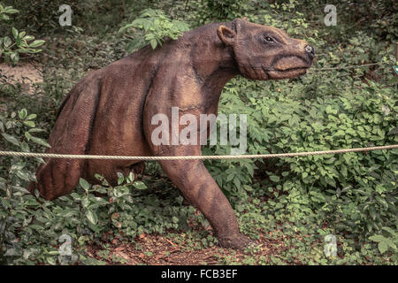 Karpin Abentura - i dinosauri del parco a tema nella provincia di Bilbao, Paesi Baschi Foto Stock