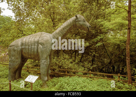 Karpin Abentura - i dinosauri del parco a tema nella provincia di Bilbao, Paesi Baschi Foto Stock