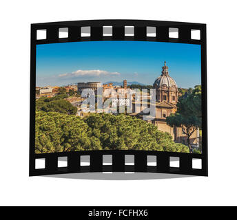 Vista del Foro Romano, la chiesa dei Santi Luca e Martina e il Colosseo, Roma, Lazio, l'Italia, Europa Foto Stock