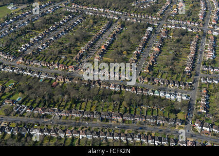 Una veduta aerea di un suburban housing development a Bromley, Greater London Foto Stock