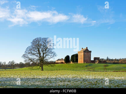 Torre Kirkandrews, casa fortificata a Kirkandrews-su-Esk, Cumbria, England Regno Unito Foto Stock