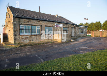 Kirkheaton Cricket e bowling club alla periferia di Huddersfield, West Yorkshire Foto Stock