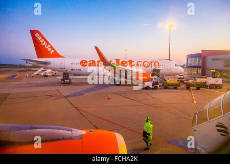 Illustrazione di compagnie aeree a basso costo, EASY JET, Berlino, Germania Foto Stock