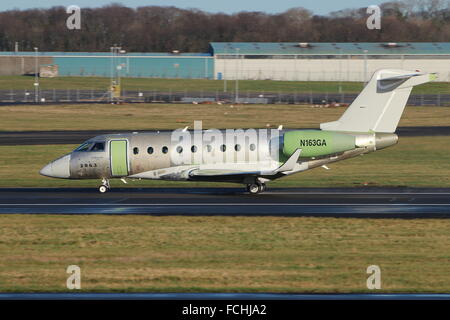 N163GA, un IAI Gulfstream G280, a Prestwick International Airport. Foto Stock