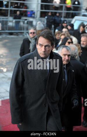 Montreal, Canada. Il 22 gennaio, 2016. Pierre Karl Péladeau il leader del Partito del Québec è arrivato al funerale di artisti Canadesi' agent Rene Angelil, il marito della cantante Celine Dion, tenutosi presso la Basilica di Notre Dame, il Canada il 22 gennaio 2016. Foto di : KADRI MOHAMED/ agenzia IMAGESPIC Credito: imagespic/Alamy Live News Foto Stock