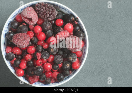 Primo piano di congelati frutti misti Foto Stock