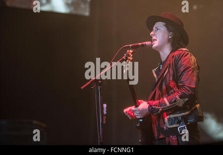 Manchester, Regno Unito. Il 23 gennaio 2016. The Libertines eseguire presso l'Arena di Manchester, Manchester, sul loro tour del Regno Unito 23/01/2016 Credit: Gary Mather/Alamy Live News Foto Stock