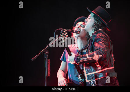 Manchester, Regno Unito. Il 23 gennaio 2016. The Libertines eseguire presso l'Arena di Manchester, Manchester, sul loro tour del Regno Unito 23/01/2016 Credit: Gary Mather/Alamy Live News Foto Stock