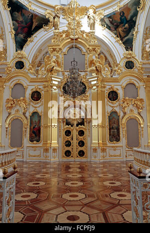 La grande chiesa del palazzo d'inverno nello Stato Museo Hermitage di San Pietroburgo, Russia. Foto Stock