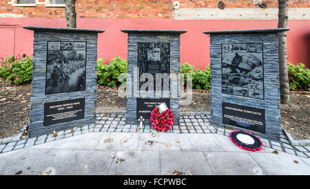 Riga di sabbia Memoriale di guerra nella zona di lealisti del sud di Belfast Foto Stock