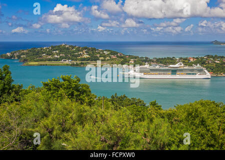 La nave di crociera Castries Saint Lucia West Indies Foto Stock