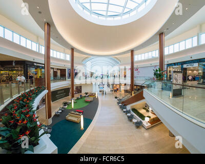 Interno del Mall at University in centro in Sarasota Florida Foto Stock