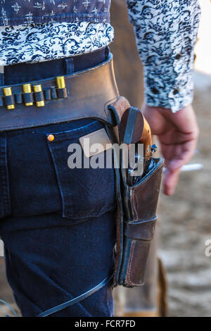 Primo piano della pistola in fondina a Cowboy shootout Arcadia All-Florida P.R.C.A. campionato Rodeo in Arcadia Florida Foto Stock