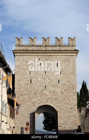 Porta Nuova bastion in Assisi, Italia Foto Stock