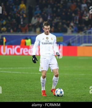 LVIV, Ucraina - 25 novembre 2015: Gareth Bale del Real Madrid in azione durante le partite di UEFA Champions League contro l'FC Shakhtar fare Foto Stock