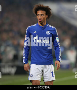 Gelsenkirchen (Germania). Il 24 gennaio, 2016. Il calcio Bundesliga, FC Schalke 04 vs Werder Brema, Gelsenkirchen, Germania, 24.01.2016: Leroy sane (Schalke). Credito: Juergen schwarz/Alamy Live News Foto Stock