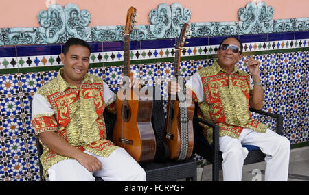 I chitarristi a Ambos Mundos Hotel Habana Vieja (l'Avana Vecchia), Cuba Foto Stock