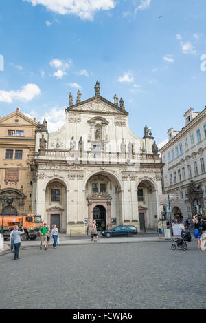 Praga - 5 agosto: la chiesa di San Salvatore è considerato uno dei più importanti monumenti barocchi di Praga.L'ingresso è l Foto Stock