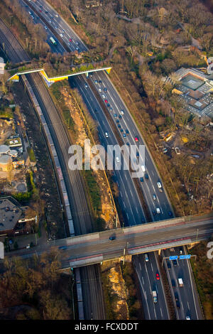 Vista aerea, autostrada A3 a sud di espansione dell'interscambio autostradale Kaiserberg, Spaghetti nodo, tagliando gli alberi Foto Stock