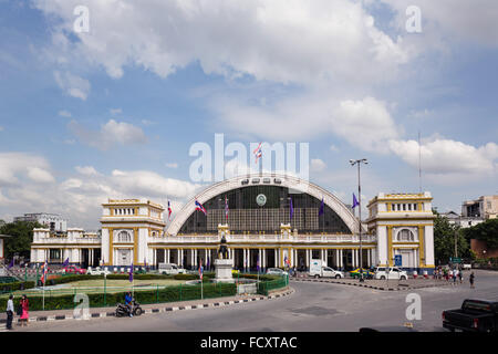 Stazione centrale di Hua Lamphong stazione ferroviaria, Chinatown, Bangkok, Thailandia Foto Stock