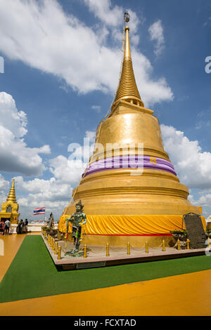 Wat Saket, Golden Mount Temple, Phu Khao Thong, golden chedi, Bangkok, Thailandia Foto Stock