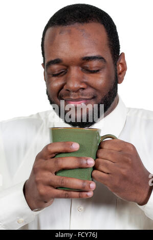 Giovane nero americano africano uomo di bere il caffè Foto Stock