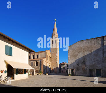 Grado in Italien, die Kirche - Grammichele in Italiy, la chiesa Foto Stock