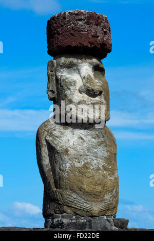 Moai, Ahu Tongariki, Parco Nazionale di Rapa Nui, Isola di Pasqua, Cile, Patrimonio Mondiale dell Unesco Foto Stock