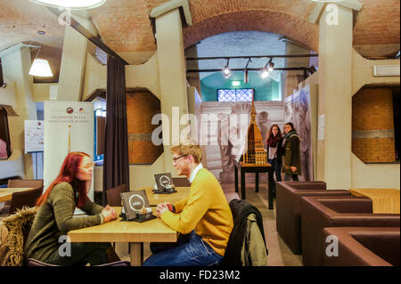 Torino, Italia. 27 gennaio, 2016. Italia Piemonte Torino Mole Antonelliana Cinema Museo ' Caffetteria Vergnano Eataly' Credit: Davvero Facile Star/Alamy Live News Foto Stock