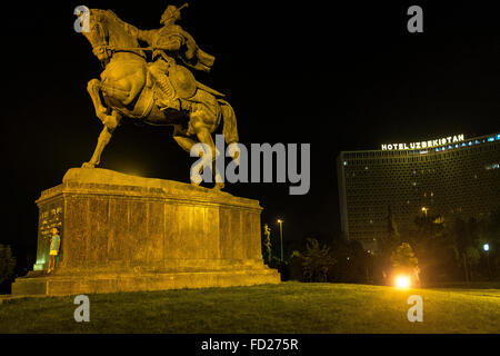 Amir Timur Square, Tashkent, Uzbekistan Foto Stock