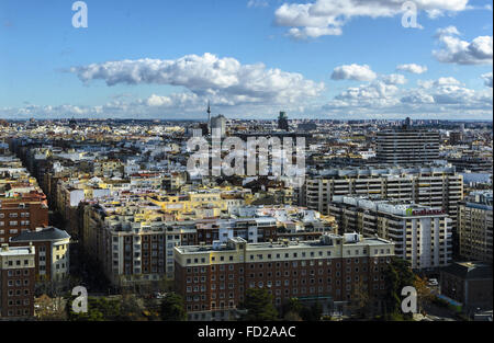 Un'antenna del paesaggio urbano della città di Madrid dal faro di Moncloa, Spagna Foto Stock