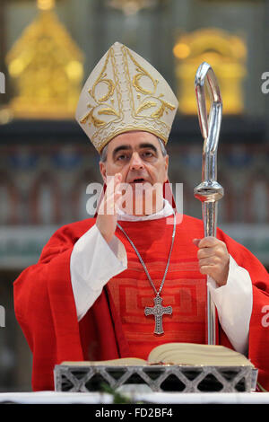 Il Dott. Arcivescovo Nikola Eterović, Nunzio Apostolico in Germania Foto Stock