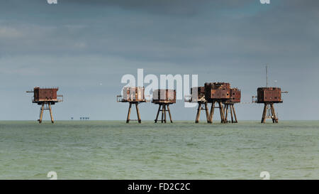 Fotografia a colori della Mounsell forti nel Red Sands (estuario del Tamigi, Londra) Foto Stock