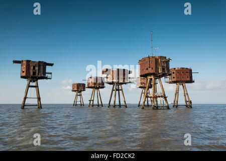 Fotografia a colori della Mounsell forti nel Red Sands (estuario del Tamigi, Londra) Foto Stock