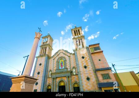 La Catedral de Nuestra Señora de Guadalupe, la prima chiesa cattolica di Tijuana, Messico della Madonna di Guadalupe. Una vista di th Foto Stock