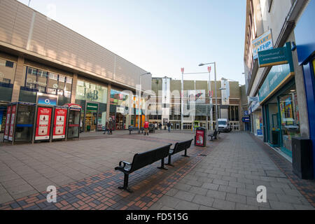L'esterno dell'Broadmarsh Centro Shopping nel 2016 prima della ristrutturazione, Nottingham City Nottinghamshire England Regno Unito Foto Stock