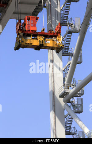 Lo scarico di una lumaca. Contenitore terminale. Le Havre. Foto Stock