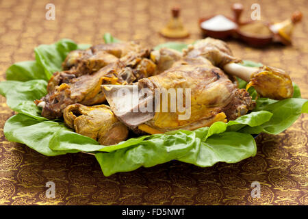 L islam tradizionale piatto per Eid al-Adha sul tavolo Foto Stock