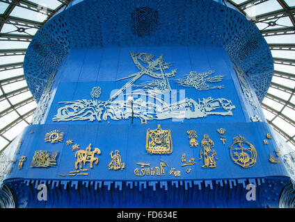 Arte in torre milad, distretto centrale, Teheran, Iran Foto Stock