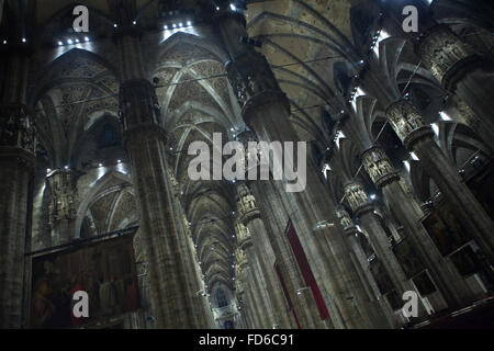 Interno del Duomo di Milano a Milano, lombardia, italia. Foto Stock