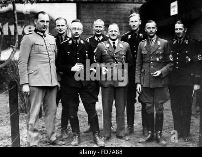 Kurt Daluege, Karl Wolff, Heinrich Himmler, il capitano di polizia Bonin, Erhard Mil Foto Stock