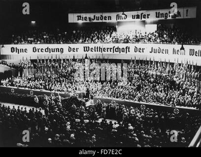 Julius Streicher durante un discorso in Berlin Sportspalast, 1935 Foto Stock