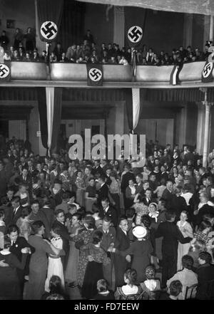 Possono ballare in Marburg, 1935 Foto Stock