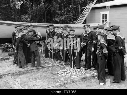 Membri del Marine-HJ durante le lezioni di Berlino Foto Stock