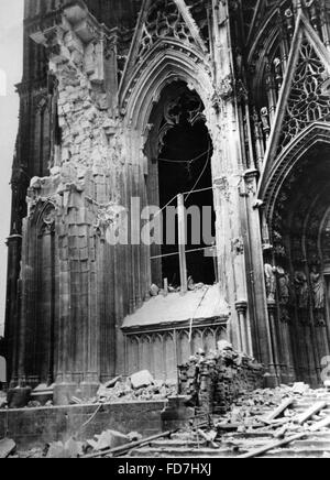 Bomb danni alla Cattedrale di Colonia, 1943 Foto Stock