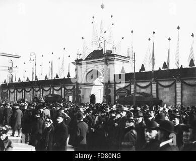 Decorazione sul Hofgartentor a Monaco di Baviera per la visita dell Imperatore Guglielmo II, 1906. Foto Stock