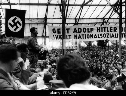 Adolf Hitler come elezione altoparlante, 1932 Foto Stock