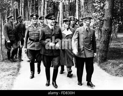 Adolf Hitler con Ante Pavelic al Wolfschanze, 1942 Foto Stock