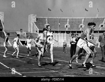 Atletica nello Stadio Olimpico di Berlino, 1941 Foto Stock