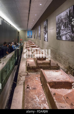 All'interno del World Trade Center 911 Memorial Museum di New York, NY USA Foto Stock